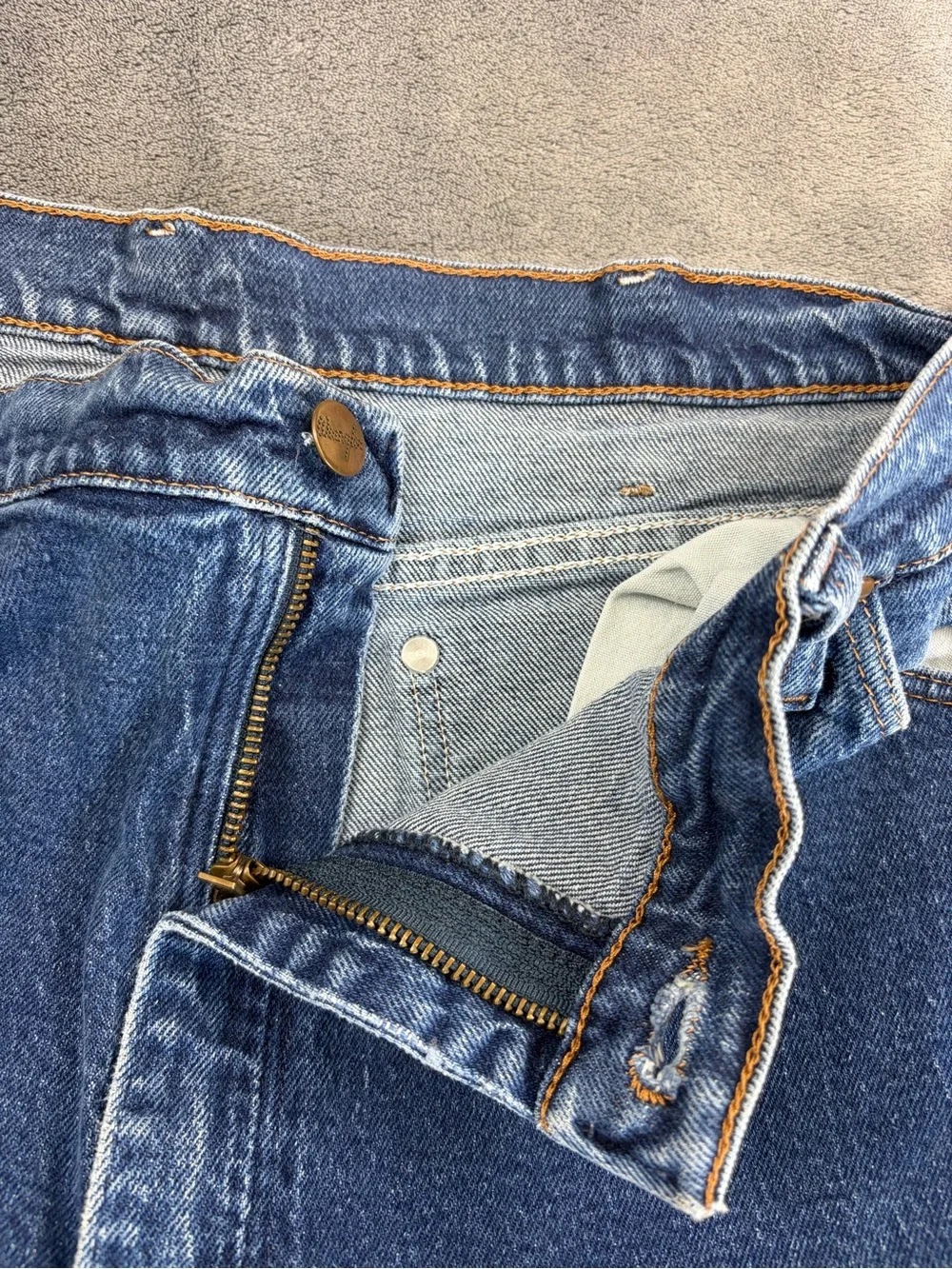 Wrangler Classic Men Straight Leg Blue Jeans 40x34